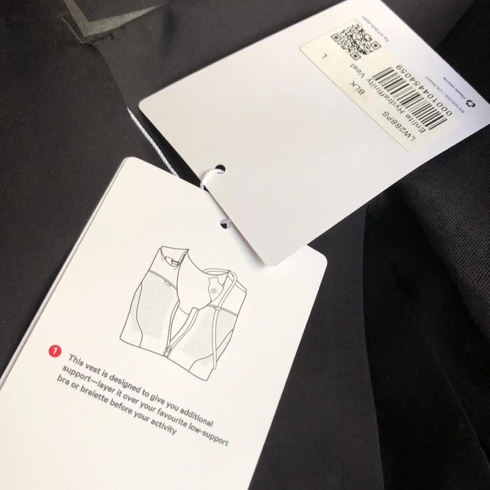 lululemon (L) Enlite Hydraffinity Vest - Picture 5 of 15